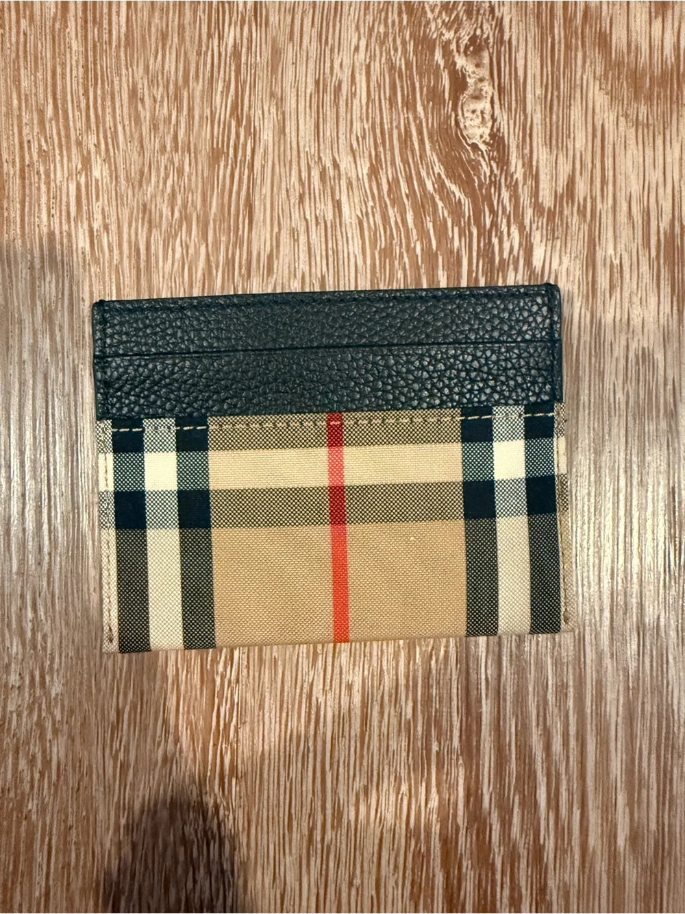 NEW Burberry Sandon vintage check black and plaid grain leather card holder